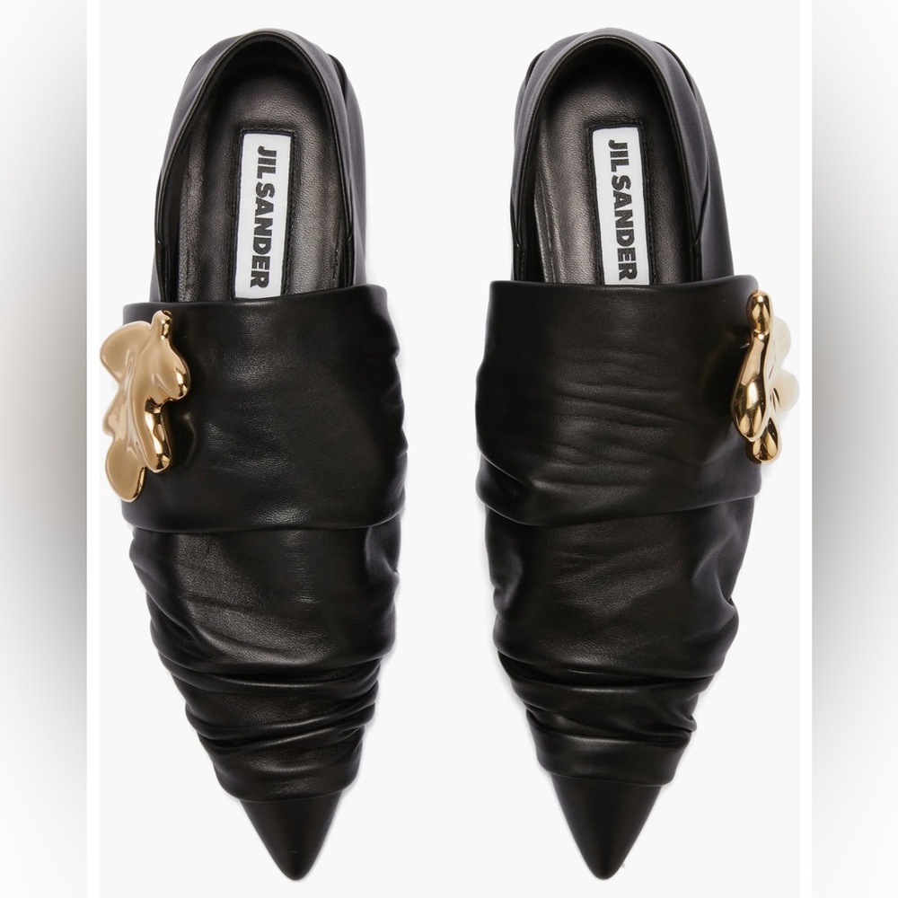 Jil Sander Leaf Hardware Pointed Toe Flat - image 3